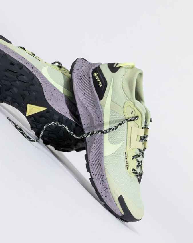 Paragon Max Sports Shoes